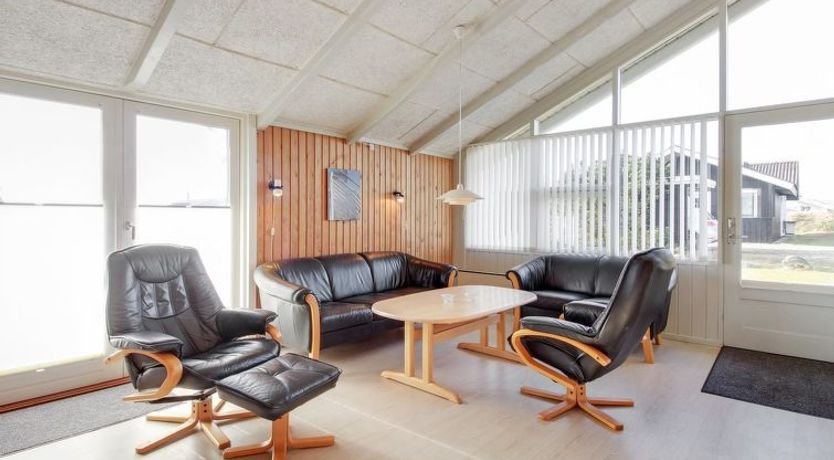 Photo of "Lowe" -  from the sea