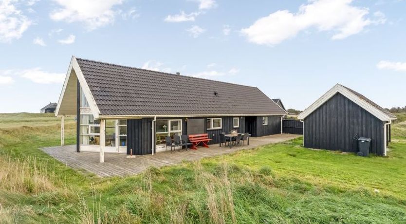 Photo of "Tilje" - 80m from the sea