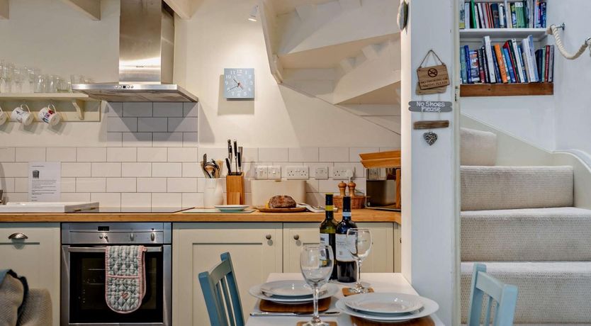 Photo of 2 Bed in Kingsbridge