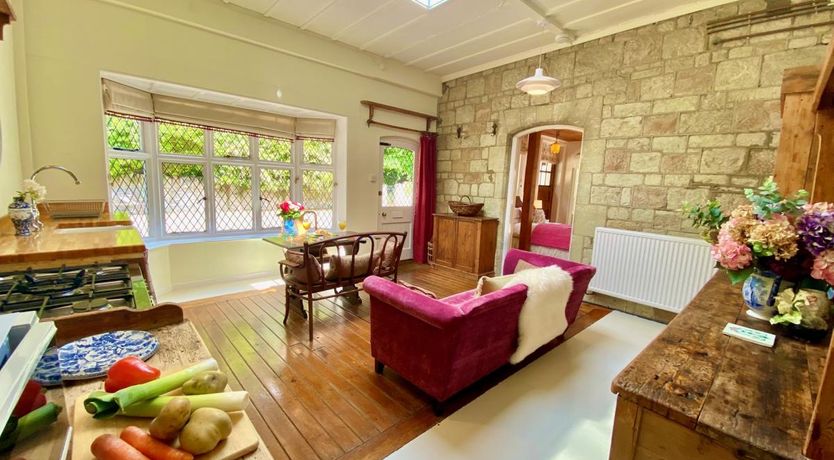 Photo of 1 Bed in Ventnor