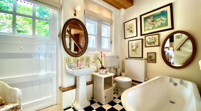 Photo of 1 Bed in Ventnor