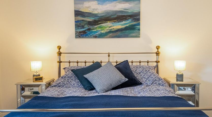 Photo of 2 Bed in Hope