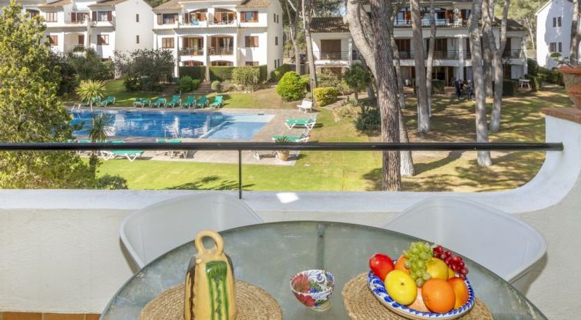 Photo of Country Club II