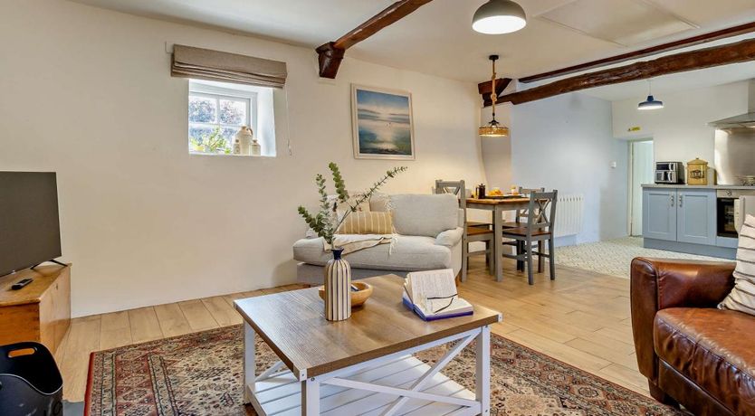 Photo of 2 Bed in Aberaeron