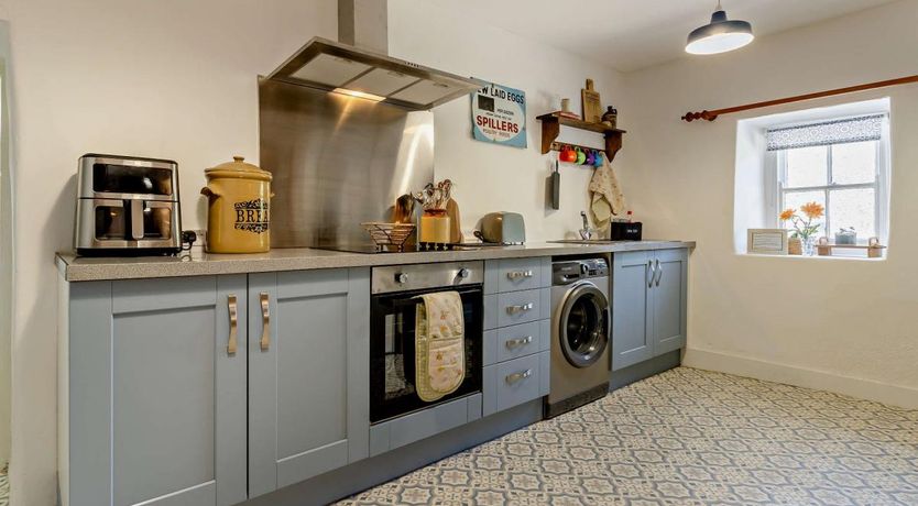 Photo of 2 Bed in Aberaeron