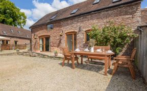 Photo of 2 Bed in Ludlow