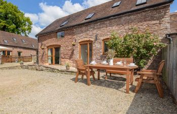 2 Bed in Ludlow Holiday Home