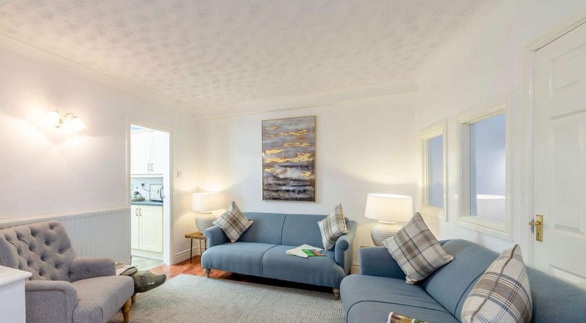 Photo of 5 Bed in Richmond