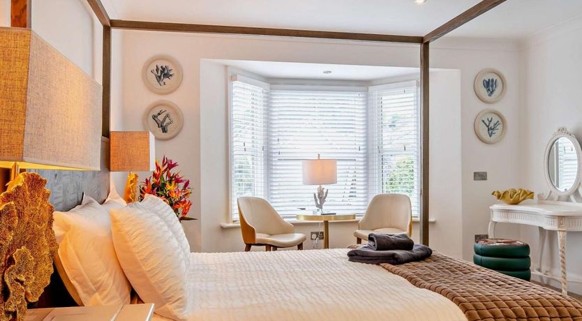 Photo of 3 Bed in Shanklin