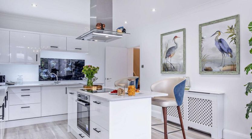 Photo of 3 Bed in Shanklin