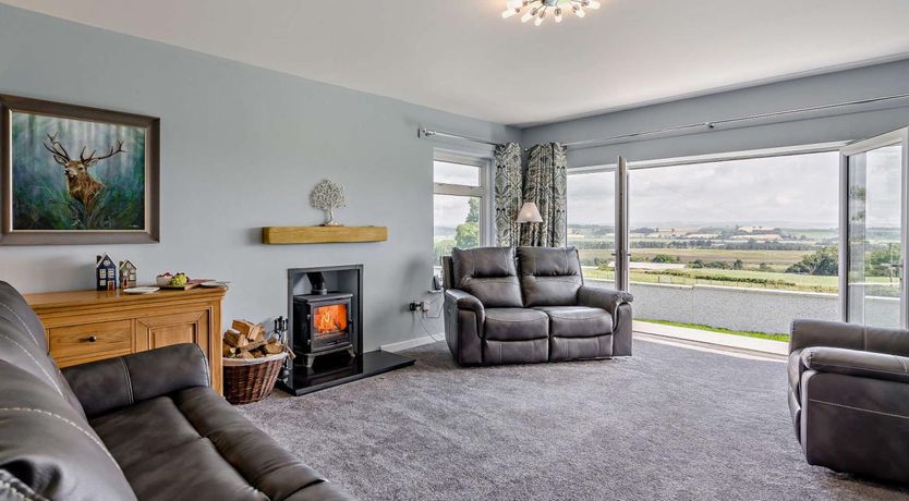Photo of 3 Bed in Dumfries