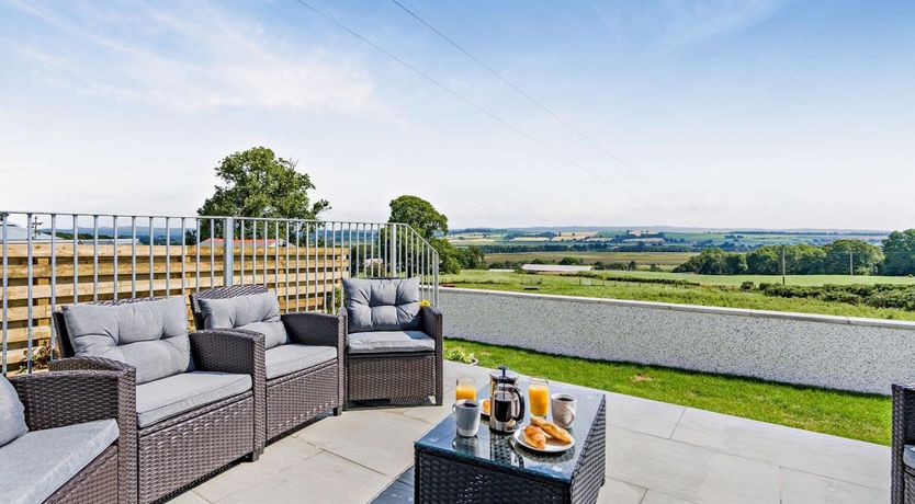 Photo of 3 Bed in New Abbey