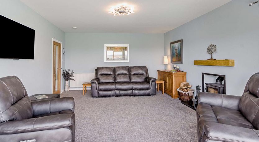 Photo of 3 Bed in New Abbey