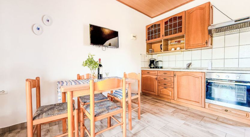 Photo of Nachtigall Vir Apartment 3