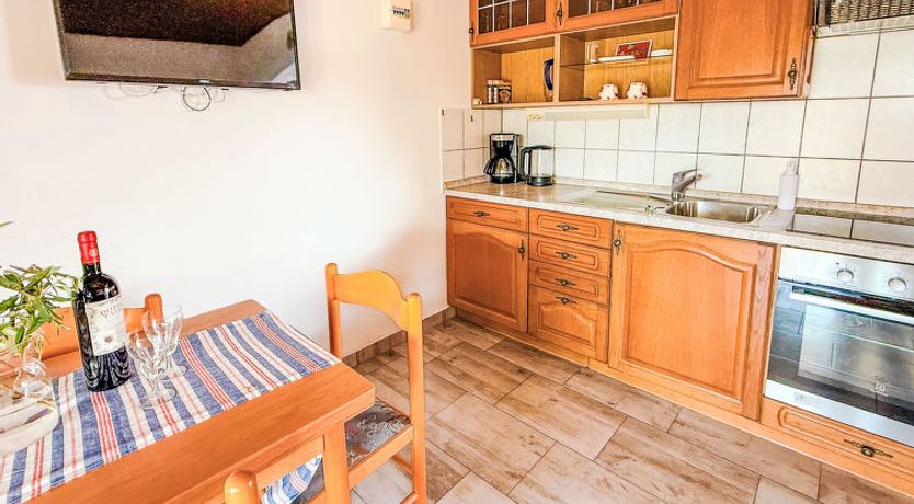 Photo of Nachtigall Vir Apartment 3