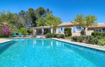 Villa Azurine Holiday Home