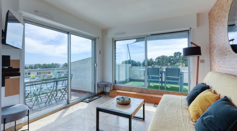 Photo of Le Fidji Apartment 2