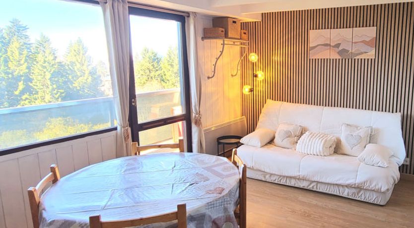 Photo of Le Vernon N 406 - ST5