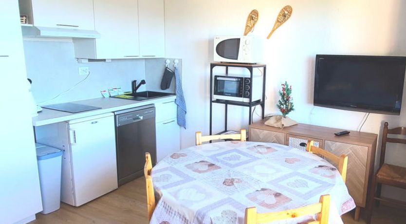 Photo of Le Vernon N 406 - ST5