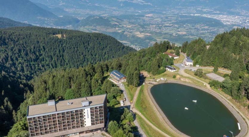 Photo of Le Vernon N 406 - ST5