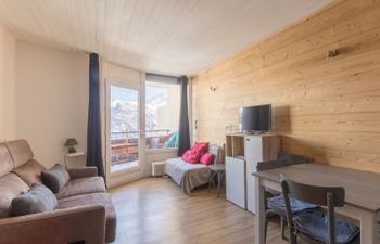 Estaris 1 Holiday Home