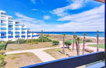Front de Mer Apartment 26 Holiday Home
