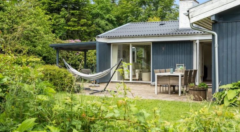 Photo of "Vangel" - 350m from the sea