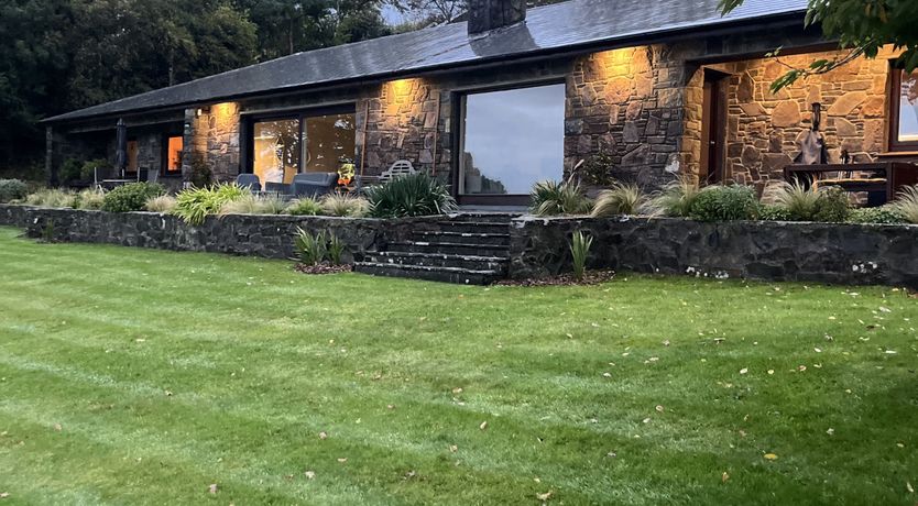 Photo of Caragh Lake House and Sauna 