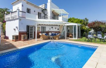 Marinera Holiday Home
