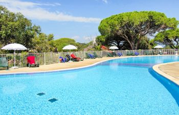 Le Domaine des Eucalyptus Holiday Home