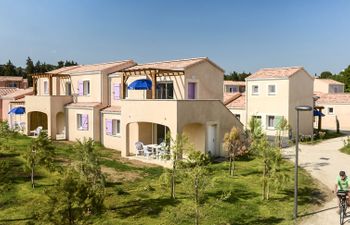 Le Mas des Alpilles Apartment 2 Holiday Home