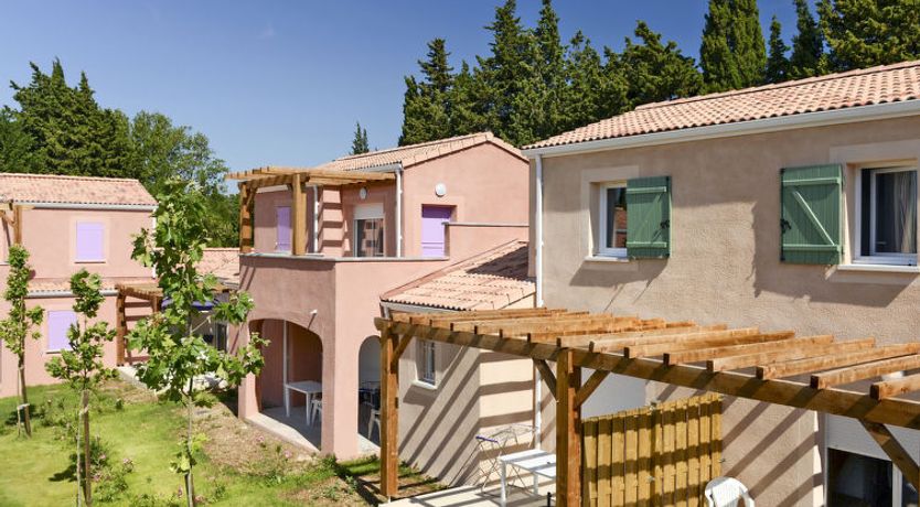 Photo of Odalys Référence Le Mas des Alpilles Apartment 2