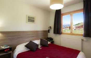 Front de Neige Apartment 3 Holiday Home