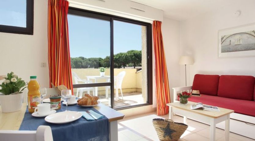 Photo of Résidence Odalys Référence Saint Loup Apartment 2