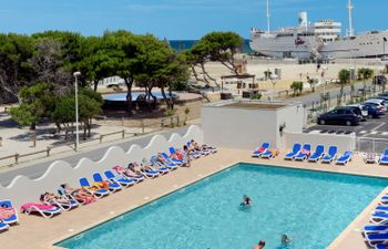 Le Lotus Blanc Apartment 5 Holiday Home