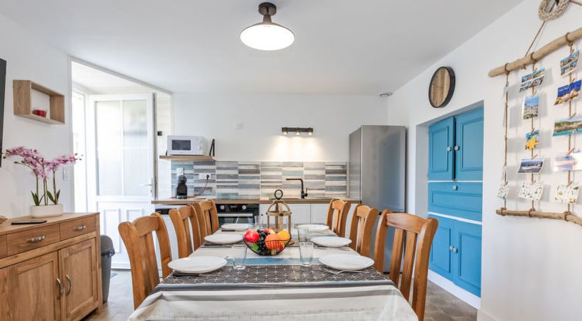 Photo of La main d'argent