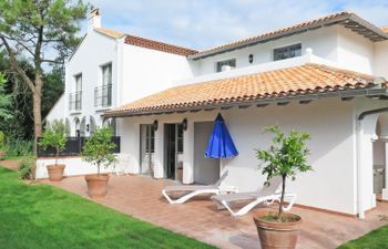 L'Orée de Milady Holiday Home