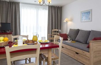 Domaine des Roches Jaunes Apartment 5 Holiday Home