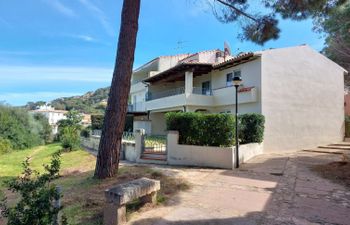 San Pantaleo Apartment 5 Holiday Home