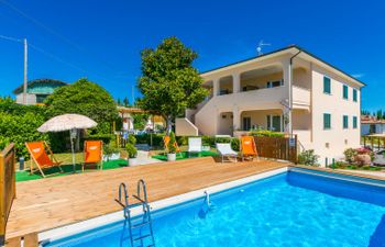 Basilico Holiday Home