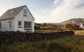 Photo of Solas Alainn Chalet