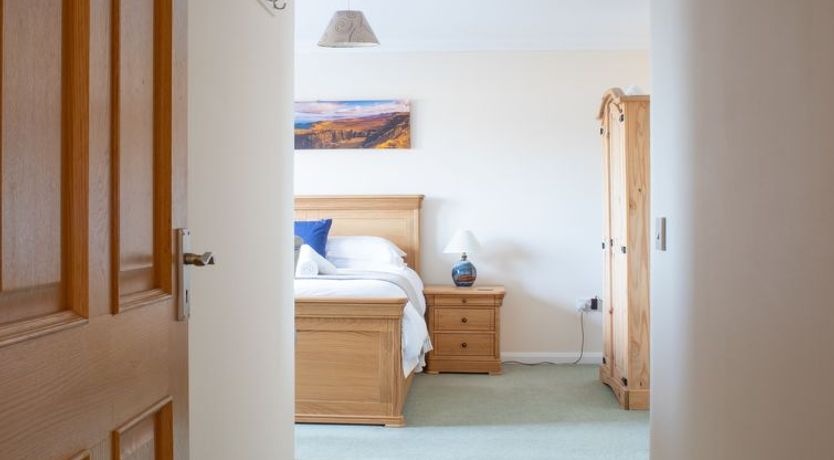 Photo of solas Alainn