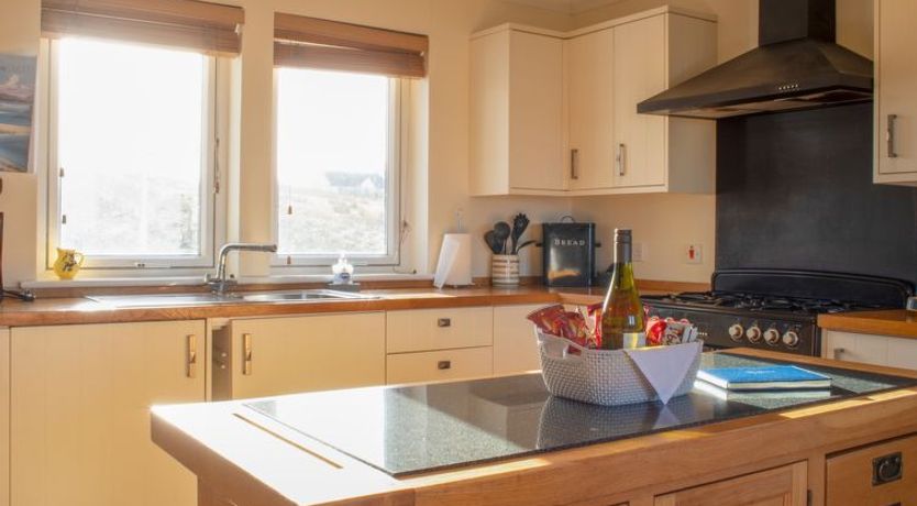 Photo of solas Alainn