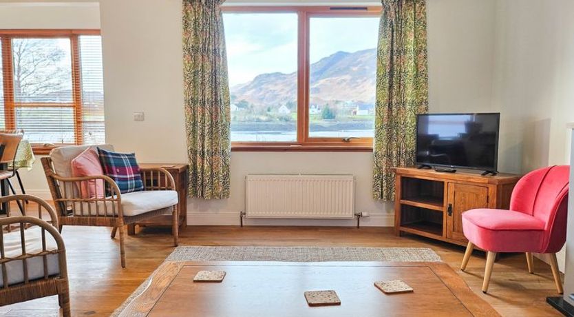 Photo of Lochside