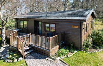 Woodpecker Lodge Holiday Home