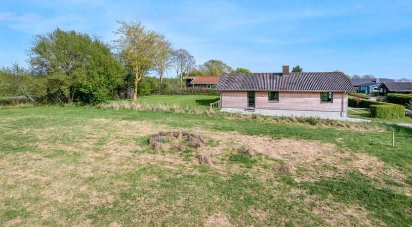 Photo of "Fridoline" - 450m from the sea