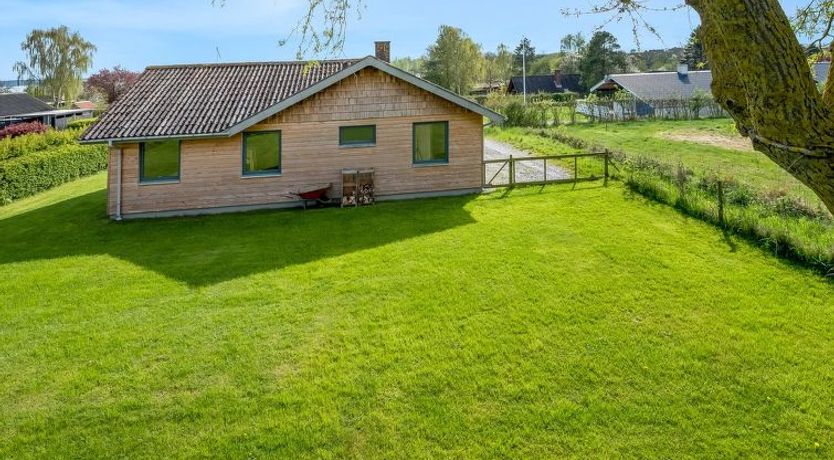 Photo of "Fridoline" - 450m from the sea