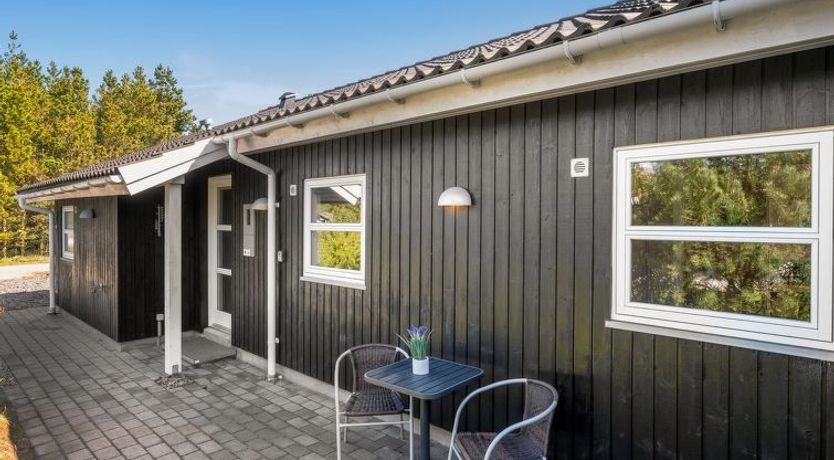 Photo of "Rekke" - 300m to the fjord