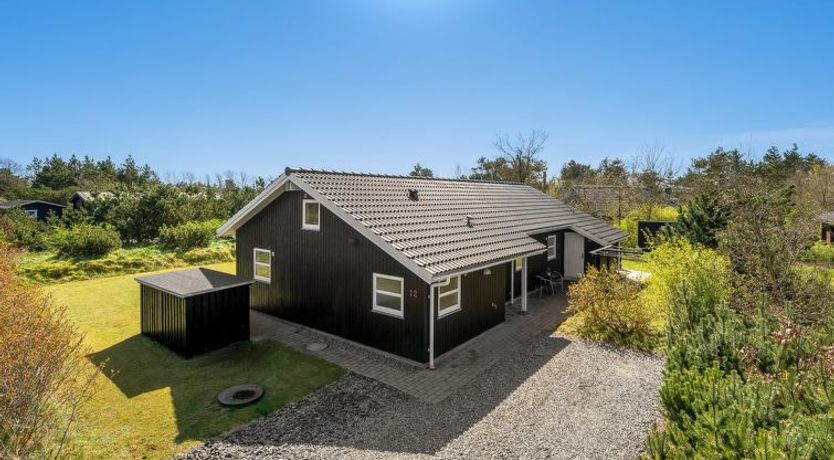 Photo of "Rekke" - 300m to the fjord