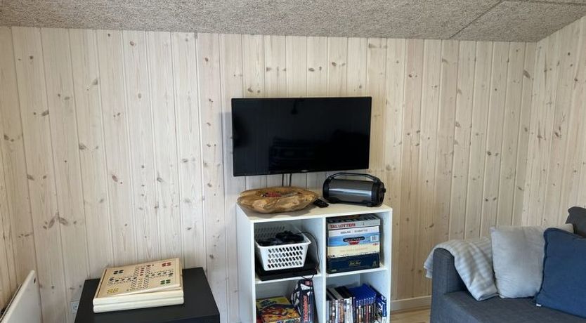 Photo of "Seba" - 1km to the fjord